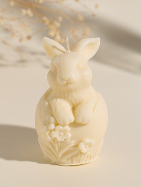 Свеча пасхальная «Заяц с цветами», 6×10 см, бежевый