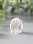 Фигурка полистоун «Белый зайка с бабочкой, морковкой», 1.7×2.3×3 см, МИКС  (артикул 10956811)  большой выбор товаров оптом и в розницу по низким ценам с доставкой