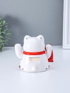 Маятник настольный антистресс от солнечной батареи «Белый кот Манэки-нэко с веером», 11.2×14.3×15.3 см - фото 809541005