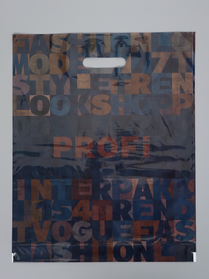 Пакет «Профи», полиэтиленовый с вырубной ручкой, 38×47 см, 60 мкм - Фото 1