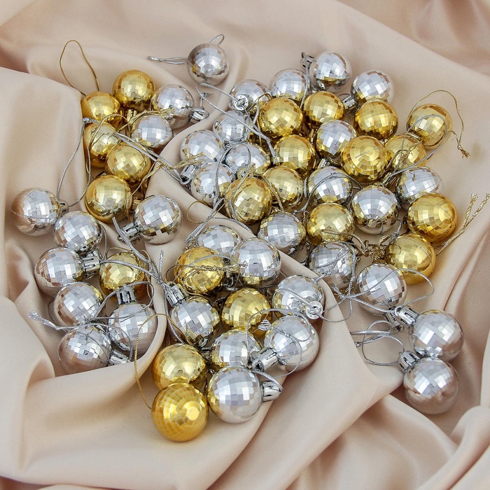 УЦЕНКА Набор шаров пластик d-3 см, 56 шт "Треугольник" золото серебро - Фото 1