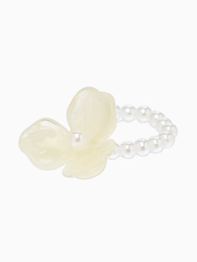 Кольцо бисерное «Цветок трилистник жемчужный», бежевое, на резинке, безразмерное
