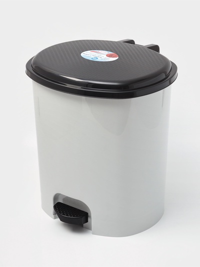 УЦЕНКА Ведро с педалью, цвет светло-серый