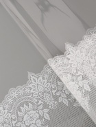 Плёнка для цветов «Ажур», прозрачная/белая, 0.6×9.3±5% м, 40 мкм, 200 г - Фото 3