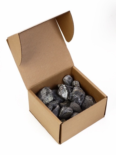 Камни для бани «Хромит», 10 кг, обвалованные, фракция 7-15 см, в коробке