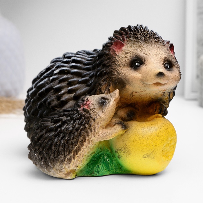 УЦЕНКА Копилка "Два ежика" 18х15х14см - Фото 1