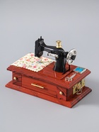 УЦЕНКА Шкатулка пластик музыкальная механическая "Мамина швейная машинка" 9,5х18х13,5 см - Фото 4