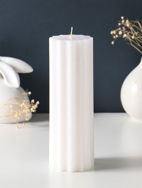 Свеча - цилиндр 7×20 см, 600 г, с крупными гранями, белая