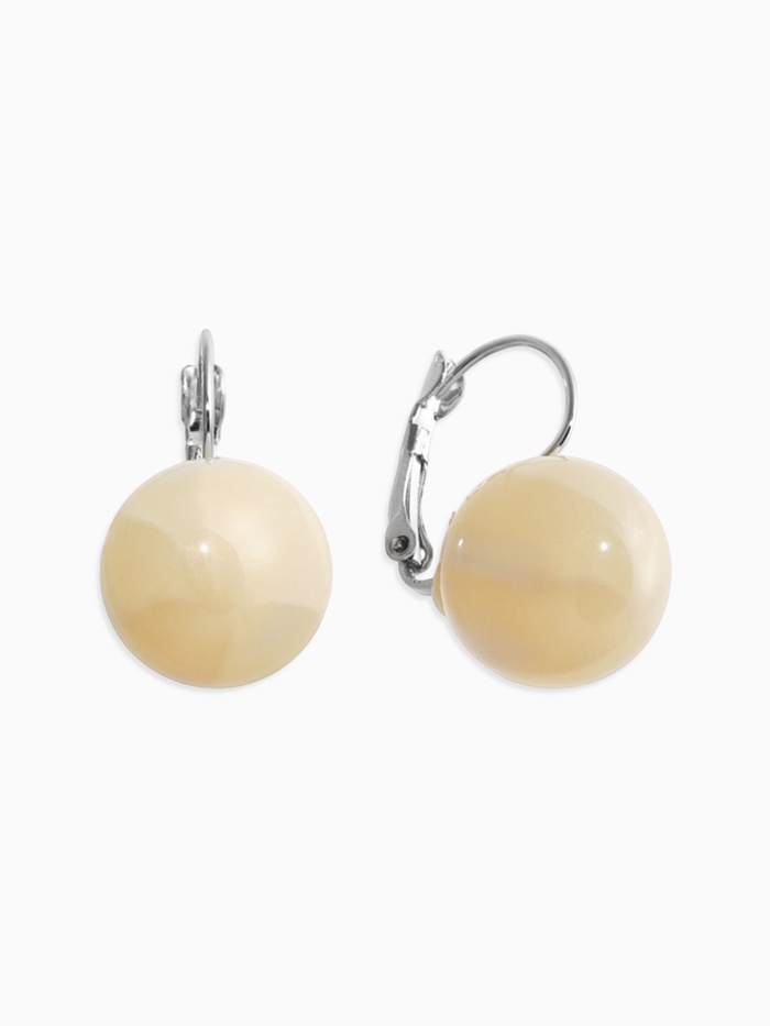 Серьги пластик «Шар №16», с разводами и блёстками, цвет молочный в серебре