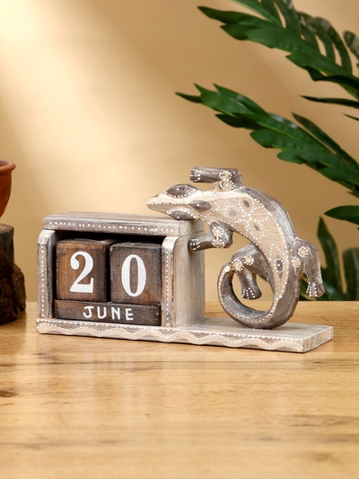 УЦЕНКА Календарь настольный «Ящерица» дерево 20×5×12 см, цв. серый