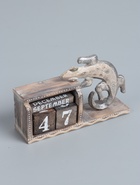 УЦЕНКА Календарь настольный «Ящерица» дерево 20×5×12 см, цв. серый - Фото 2