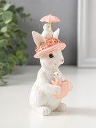 Фигурка полистоун «Белая зайка в розовой цветочной шляпке с зонтиком и цыплятами», 14.5 см  (артикул 10927837)  большой выбор товаров оптом и в розницу по низким ценам с доставкой