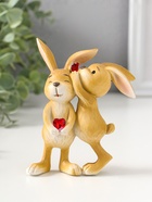 Фигурка полистоун «Зайчики с сердечком - хочешь расскажу секрет?», 12.5 см - Фото 1