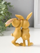 Фигурка полистоун «Зайчики с сердечком - хочешь расскажу секрет?», 12.5 см - Фото 3