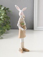 Фигурка полистоун «Зайка в бежевом сарафане с цветком в горшке», 19 см  (артикул 10927849)  большой выбор товаров оптом и в розницу по низким ценам с доставкой
