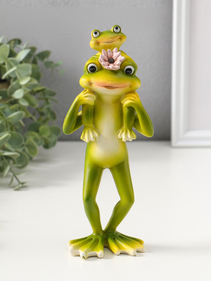 Фигура полистоун «Лягушонок с розовым лотосом, посадил малыша на шею», 21.5 см