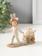 Фигурка полистоун «Девочка в комбинезоне с заячьими ушами, везет тележку с зайцами», 13.5 см  (артикул 10927859)  большой выбор товаров оптом и в розницу по низким ценам с доставкой