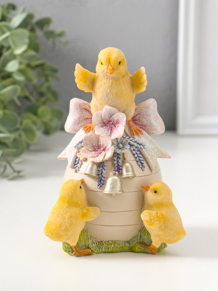 Фигурка полистоун «Цыплята с яичком с розовыми цветами и колокольчиками», 15 см