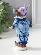 Фигурка полистоун «Клоун надувает шарик», сине-фиолетовый, 16.5 см  (артикул 10927869)  большой выбор товаров оптом и в розницу по низким ценам с доставкой