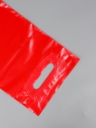 Пакет полиэтиленовый с вырубной ручкой, Красный 20х30 см, 60 мкм - Фото 2