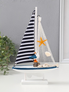 Сувенирная модель корабля дерево «Парусник с чайкой», бело-синий, 16.5×4.5×27.5 см