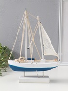 Сувенирная модель корабля светящаяся «Корабль со штурвалом на парусе», дерево, LED-ночник, 2×АА, 28×8.5×39 см  (артикул 10962671)  большой выбор товаров оптом и в розницу по низким ценам с доставкой