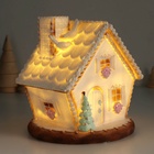 УЦЕНКА Сувенир полистоун свет "Пряничный домик с узорами, с птицами" 16,5х16х17 см - Фото 1