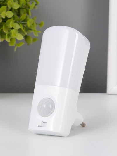 Ночник СТАРТ NL 2LED «Комета», 1 Вт, датчик движения, 3000К, 9.5×4×2.5/6.5 см, белый