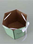 Коробка - переноска подарочная для цветов «С любовью», 17×14.8×19.5 см, шестигранник - Фото 4