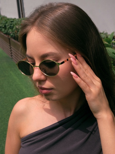 Очки солнцезащитные OneSun, uv 400, футляр, салфетка, цвет золото, серый