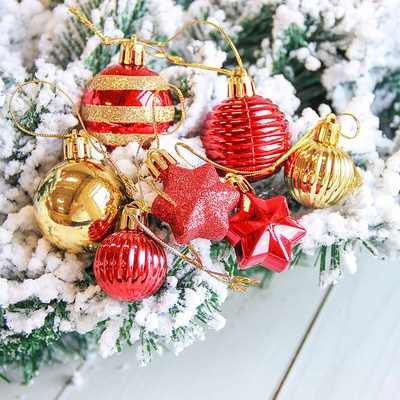 УЦЕНКА Набор украшений пластик 21 шт. «Серпантин» красный золото