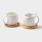 УЦЕНКА Набор чайный на деревянной подставке «Эстет», 6 предметов: 2 чашки 200 мл, 2 подставки 9.5 см, 2 ложки, керамика, белый - Фото 2