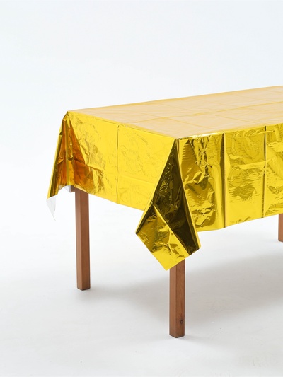 Скатерть одноразовая «Золото», фольга, 137×183 см