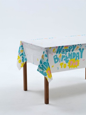 Скатерть одноразовая «С днем рождения», 137×183 см