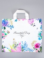 Пакет полиэтиленовый с петлевой ручкой «Цветы вокруг», 35×30×8 см, 60 мкм  (артикул 10946805)  большой выбор товаров оптом и в розницу по низким ценам с доставкой