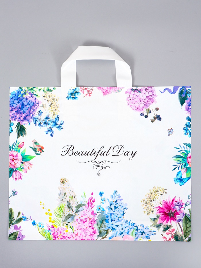 Пакет полиэтиленовый с петлевой ручкой «Цветы вокруг», 35×30×8 см, 60 мкм - Фото 1