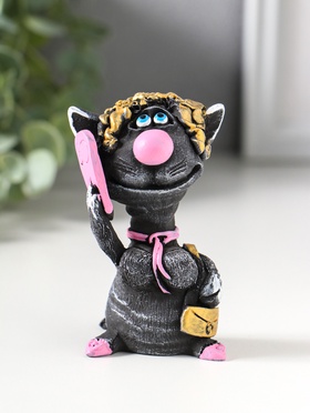 Фигура «Жена кота Романтика говорит по телефону», 8.7×4.4×4.4 см