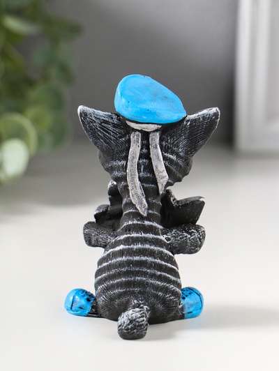 Фигура «Кот Матрос держит кораблик», 9.2×5.4 см