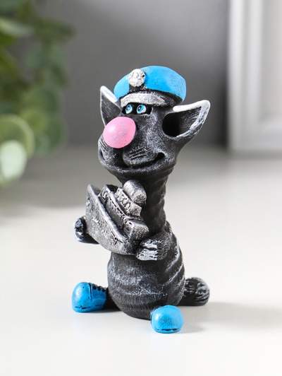 Фигура «Кот Матрос держит кораблик», 9.2×5.4 см