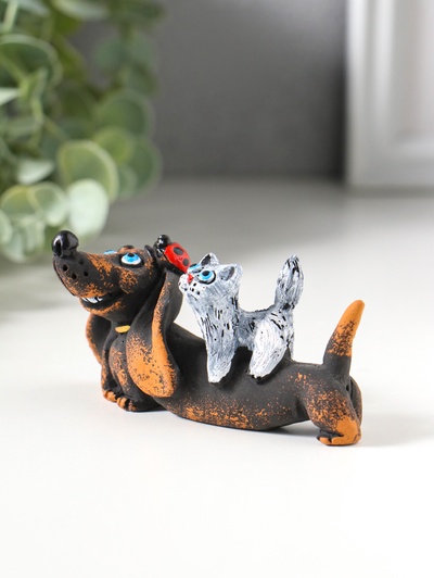 Фигурка «Такса с друзьями», 4.9×4.5×8.9 см