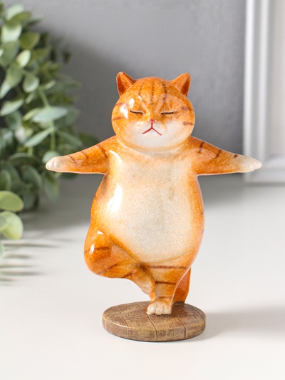 Фигурка полистоун лак «Пухлый кот-йог», 12×7×14.7 см