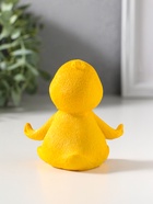 Сувенир полистоун лак "Жёлтый утёнок-йог" 8,5х7х9 см - фото 809554142
