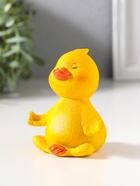 Сувенир полистоун лак "Жёлтый утёнок-йог" 8,5х7х9 см - фото 809554143