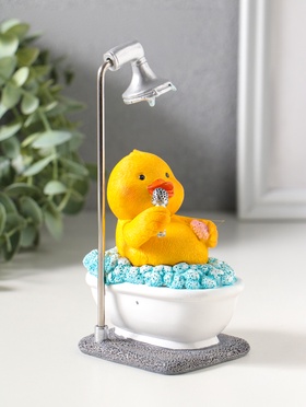 Фигурка полистоун лак «Жёлтый утёнок принимает ванну», 8.3×6.8×16 см