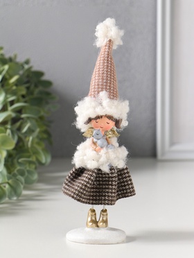 Фигурка полистоун «Ангелочек в клетчатом наряде с мехом, с лисичкой», 5×4×17.5 см