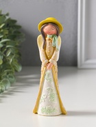 Сувенир полистоун "Малышка-ангел в желтой накидке и шляпке" 6х4,2х17 см - фото 809554385