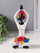 Сувенир полистоун "Девушка-йогиня, с цветами" чёрный 12,5х10,5х22,5 см  (артикул 10929911)  большой выбор товаров оптом и в розницу по низким ценам с доставкой