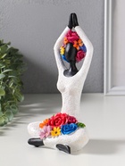 Сувенир полистоун "Девушка-йогиня, с цветами" чёрный 12,5х10,5х22,5 см  (артикул 10929911)  большой выбор товаров оптом и в розницу по низким ценам с доставкой