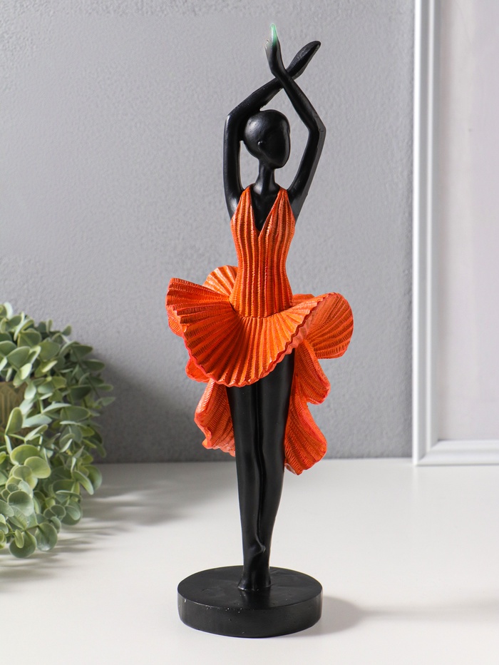 Фигура полистоун «Девушка в ярко-оранжевом платье - фламенко», чёрный, 12×10.3×39 см - Фото 1