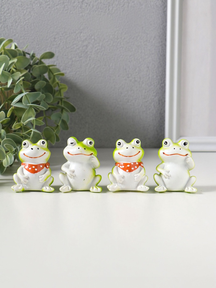 Набор фигурок 4 шт. «Зелёные лягушата», полистоун, 3×4×5 см